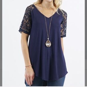 Navy V-Neck Short Lace-Sleeve Curved-Hem Tunic, M